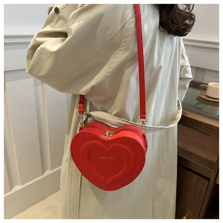 Pink Heart-Shaped Crossbody Bag for Women — feature 13