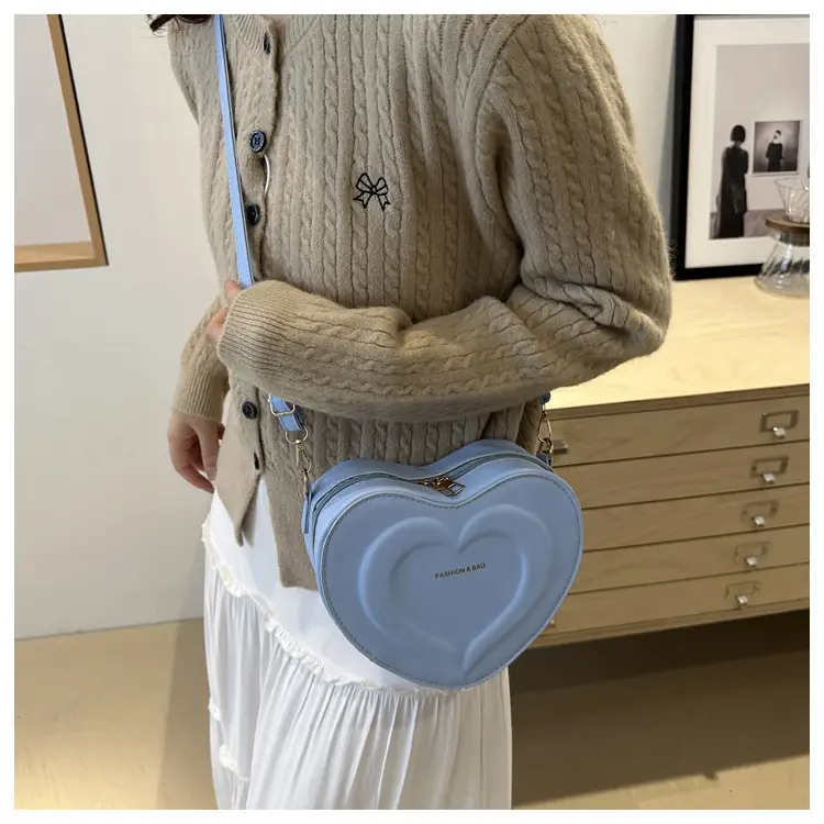 Pink Heart-Shaped Crossbody Bag for Women — feature 16