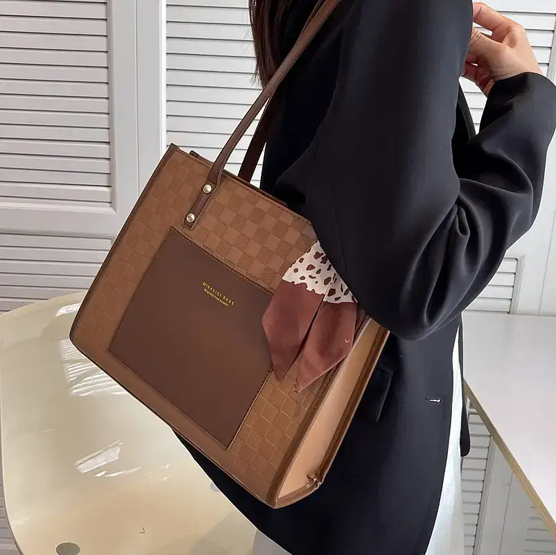Women's Textured Large Shoulder Bag Brown Crocodile Design - Image 7
