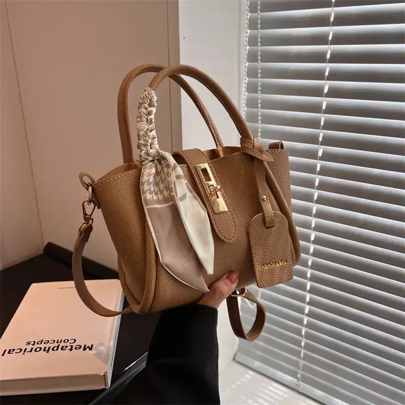 Vintage Wings Handbag with Silk Scarf & Shoulder Crossbody - Image 11