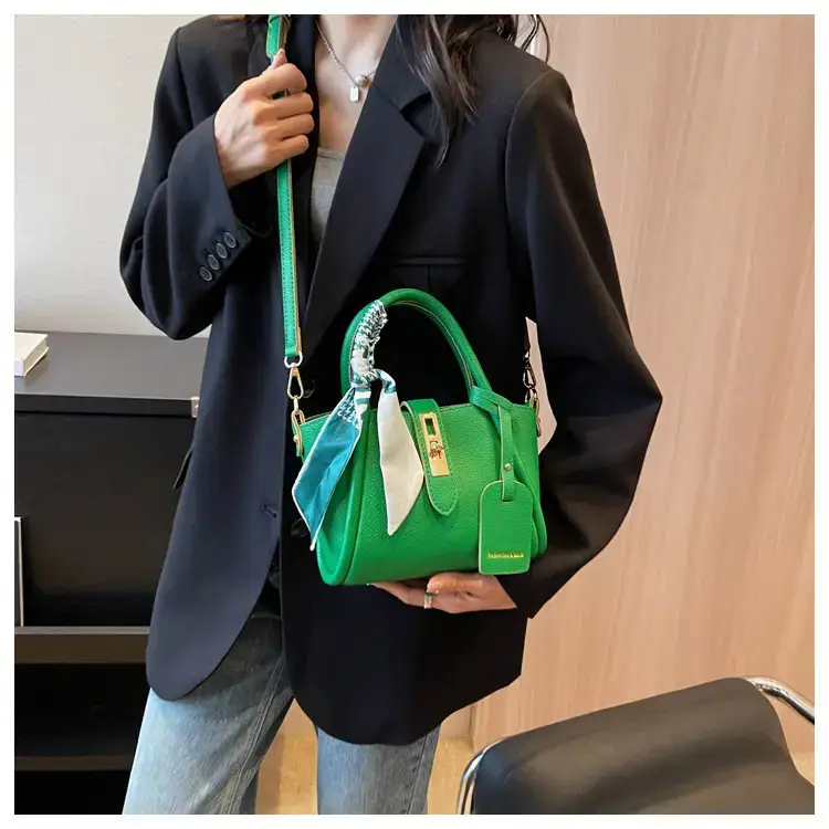 Vintage Wings Handbag with Silk Scarf & Shoulder Crossbody — feature 23
