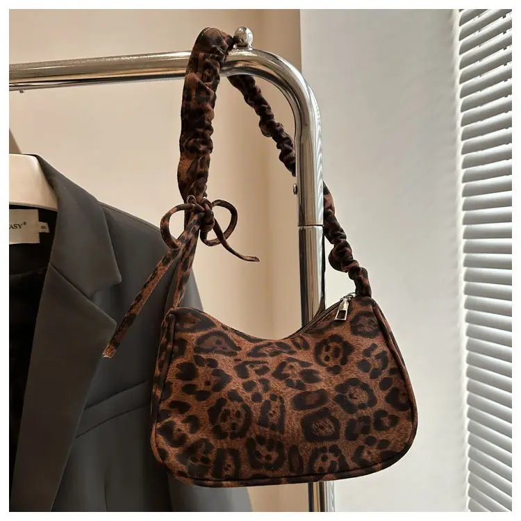 Leopard Print Shoulder Bag Brown 2024 Autumn Winter — feature 18