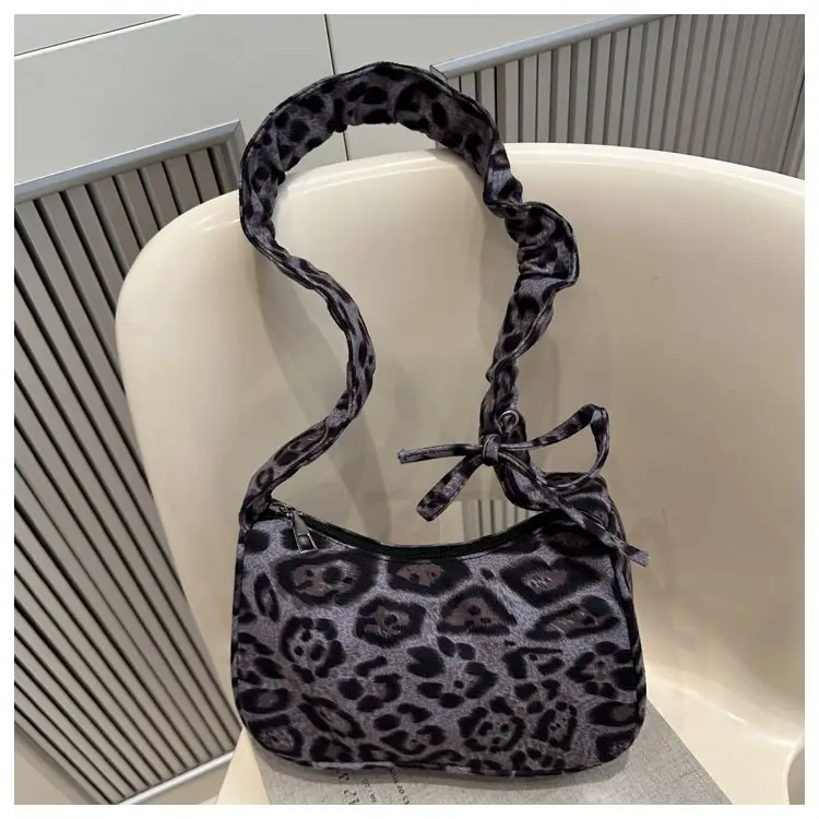 Leopard Print Shoulder Bag Brown 2024 Autumn Winter — feature 20