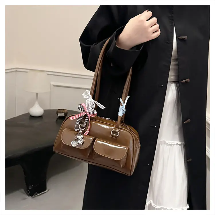 Black Leather Underarm Pillow Bag for Women 2024 — feature 21