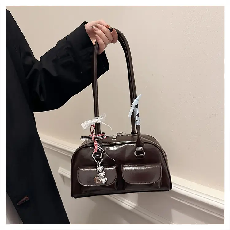 Black Leather Underarm Pillow Bag for Women 2024 — feature 26