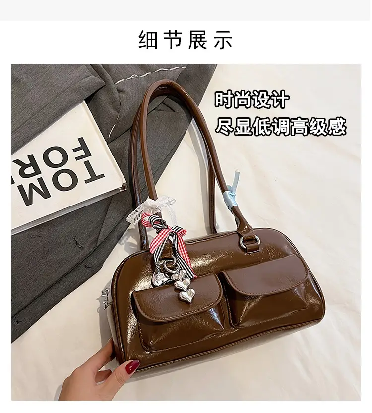 Black Leather Underarm Pillow Bag for Women 2024 — feature 4