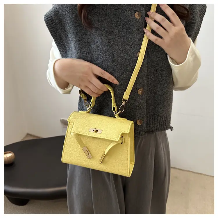 Textured Shoulder Crossbody Bag Silver Gold Plated — feature 17