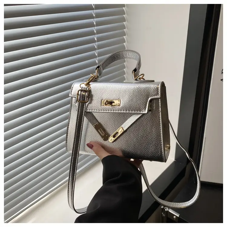 Textured Shoulder Crossbody Bag Silver Gold Plated — feature 30