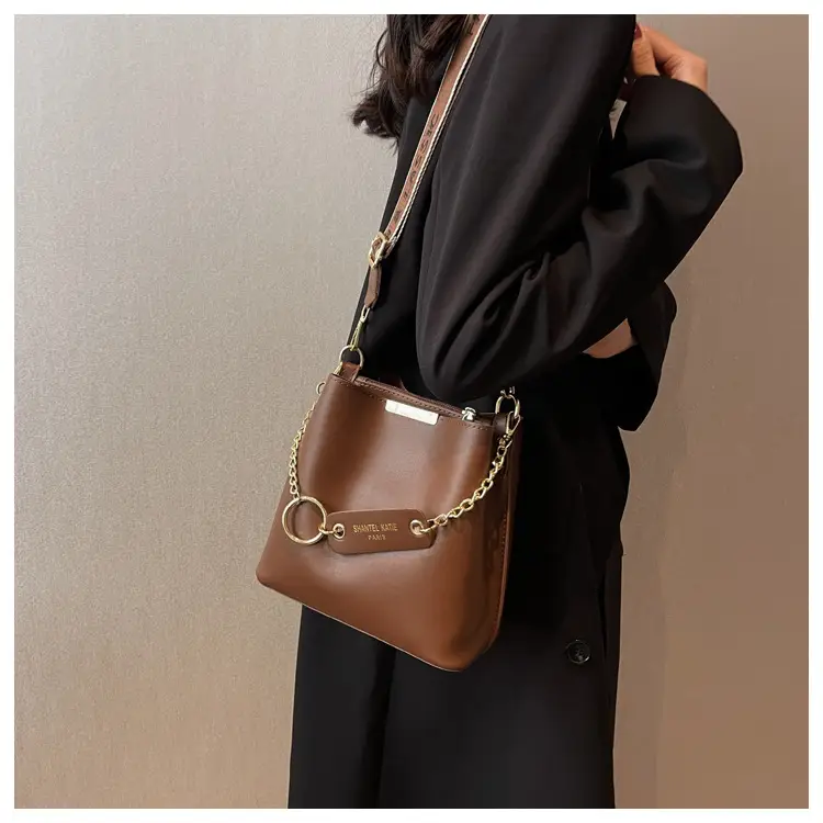 Women's Brown Leather Shoulder Crossbody Bag with Gold Chain — feature 11