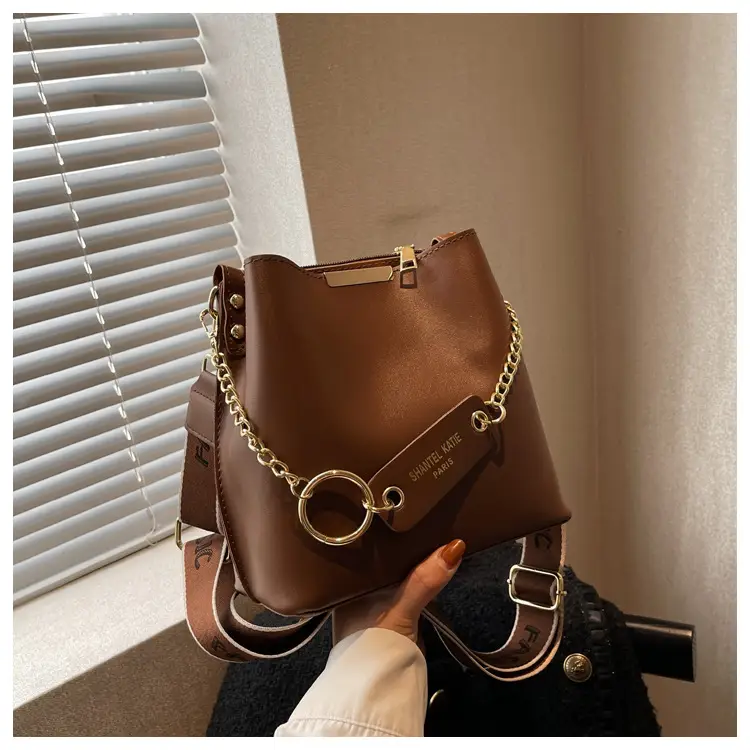 Women's Brown Leather Shoulder Crossbody Bag with Gold Chain — feature 24