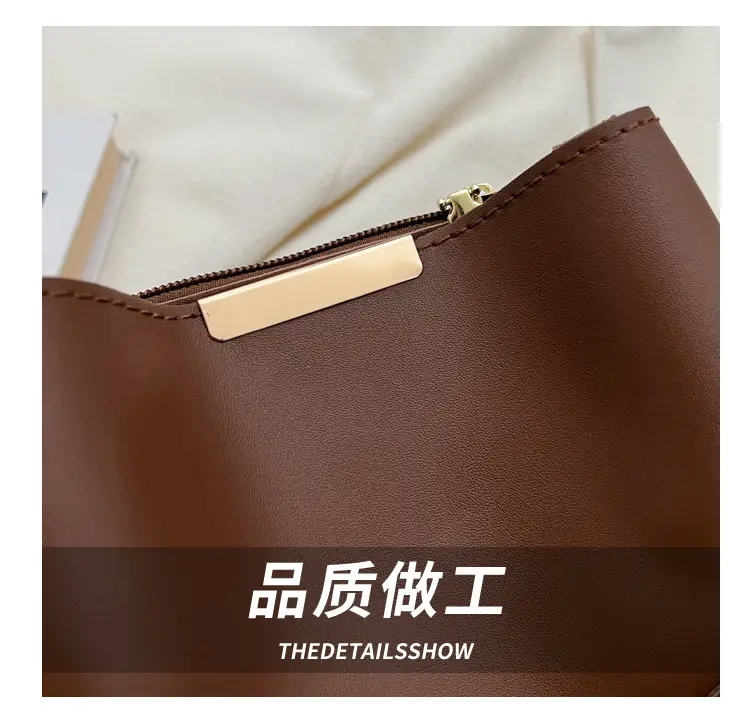 Women's Brown Leather Shoulder Crossbody Bag with Gold Chain — feature 5