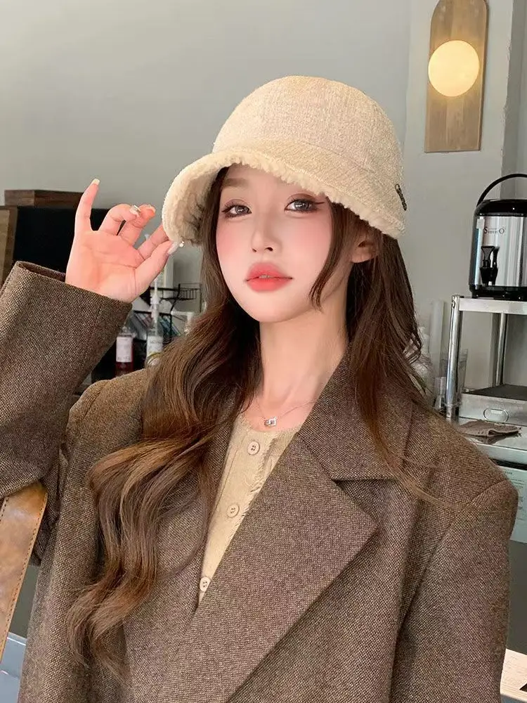 Women's Winter Fleece Fisherman Hat with Faux Fur Trim — feature 4