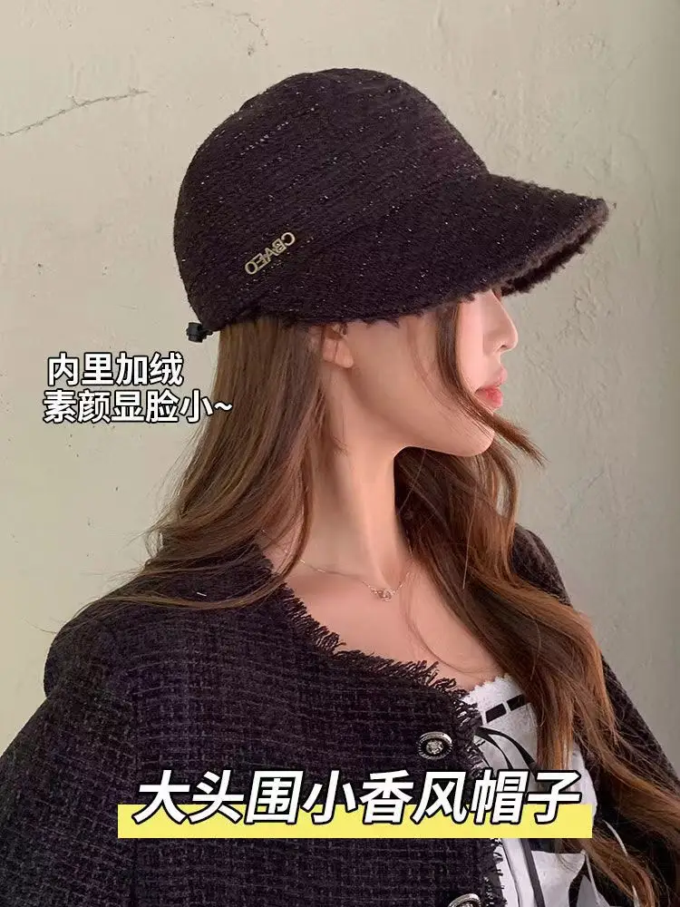 Women's Winter Fleece Fisherman Hat with Faux Fur Trim — feature 5