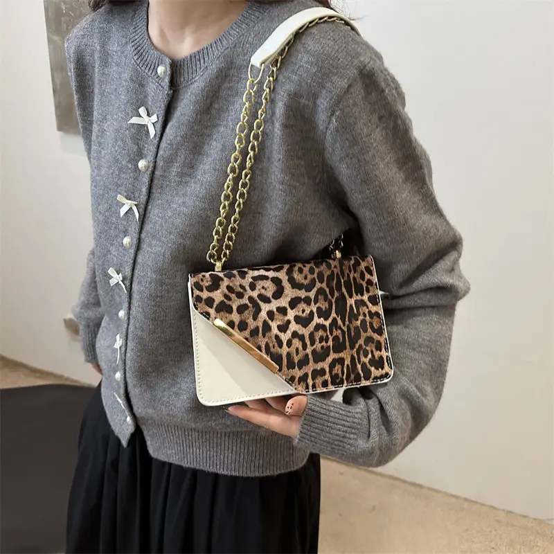 Leopard Print Chain Crossbody Bag Brown - Image 6