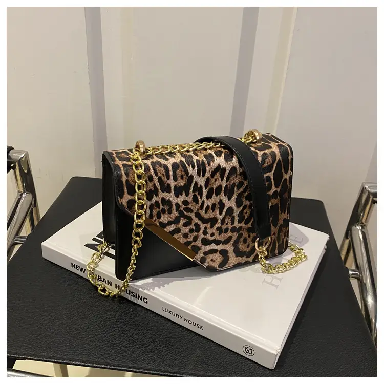 Leopard Print Chain Crossbody Bag Brown — feature 12