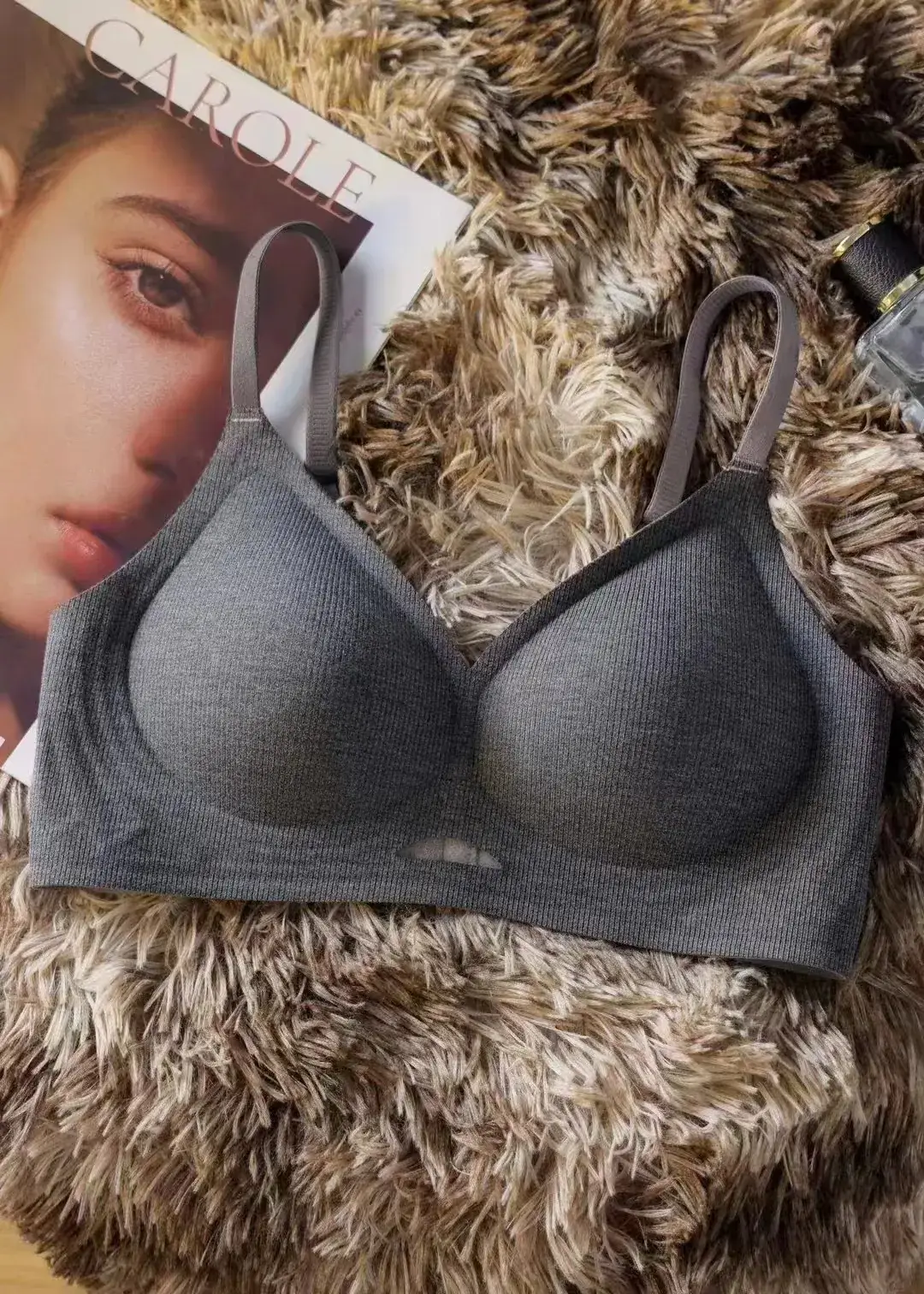 New Style Jelly Hollow-Out Women's Bra - Image 4