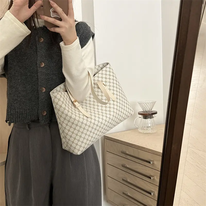 Women's Large Capacity Shoulder Bag with Monogram Pattern