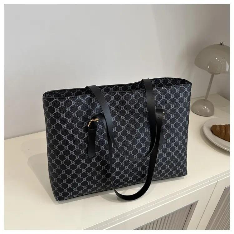 Women's Large Capacity Shoulder Bag with Monogram Pattern — feature 10