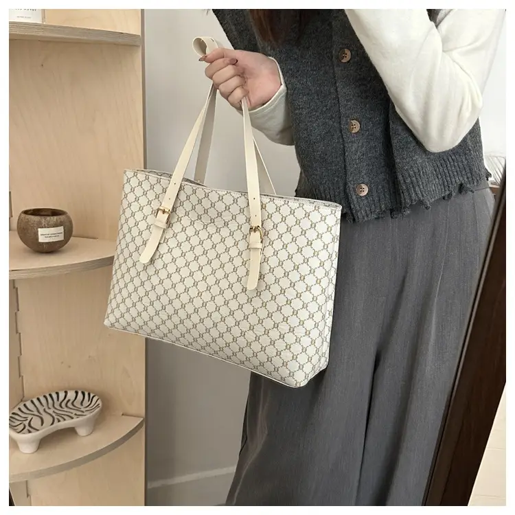 Women's Large Capacity Shoulder Bag with Monogram Pattern — feature 32