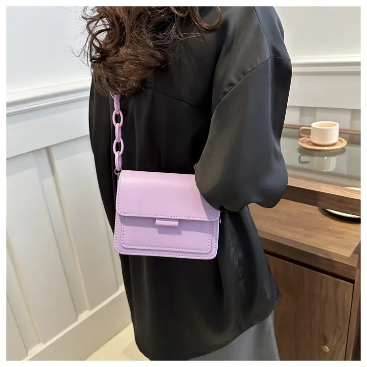 Green Crossbody Phone Bag for Women — feature 10