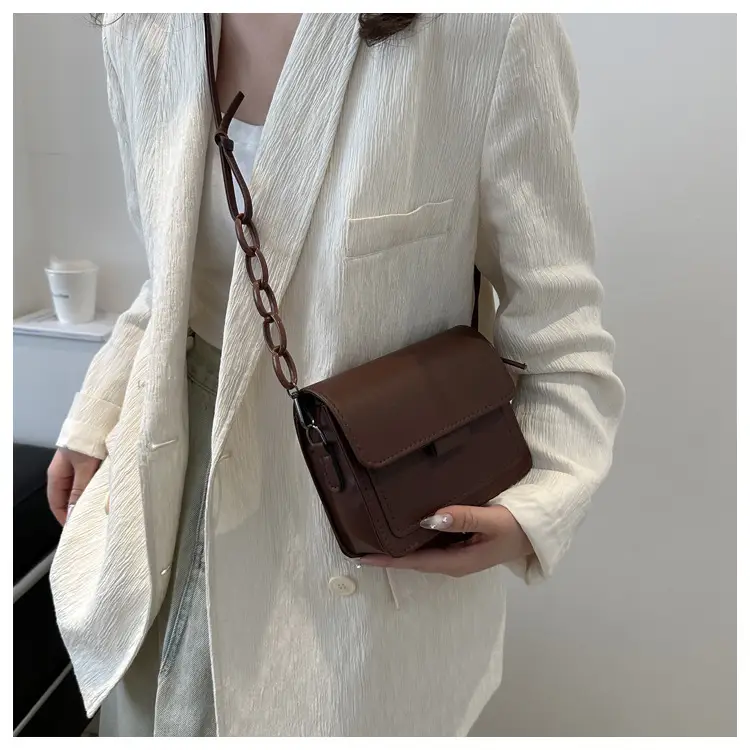 Green Crossbody Phone Bag for Women — feature 19