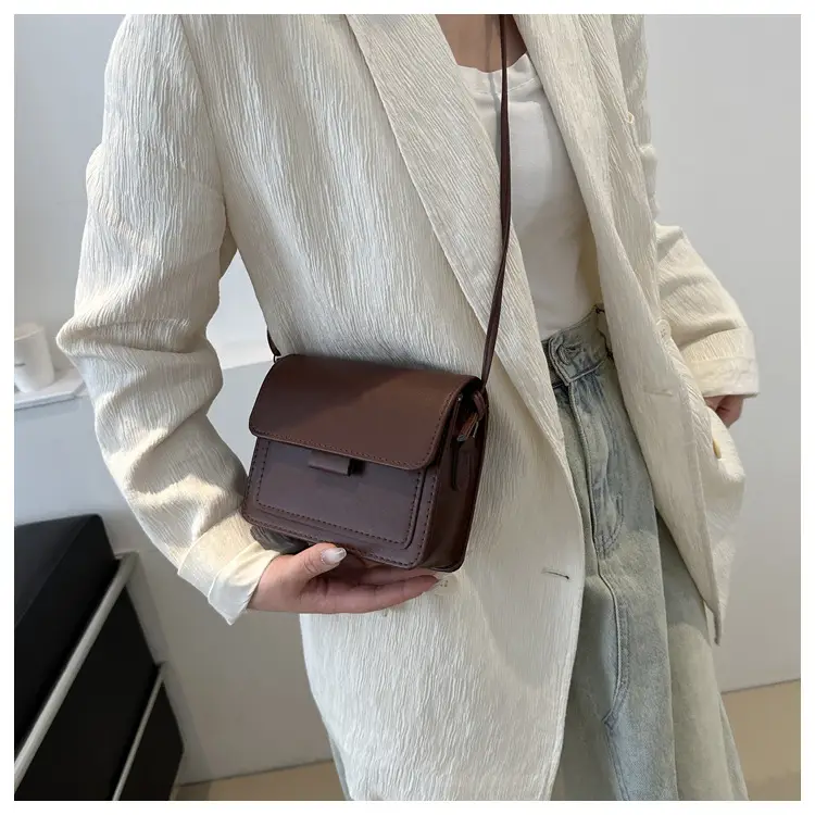 Green Crossbody Phone Bag for Women — feature 20