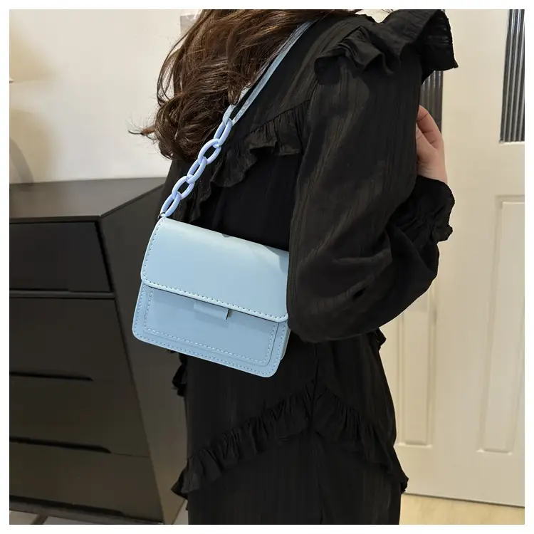 Green Crossbody Phone Bag for Women — feature 25