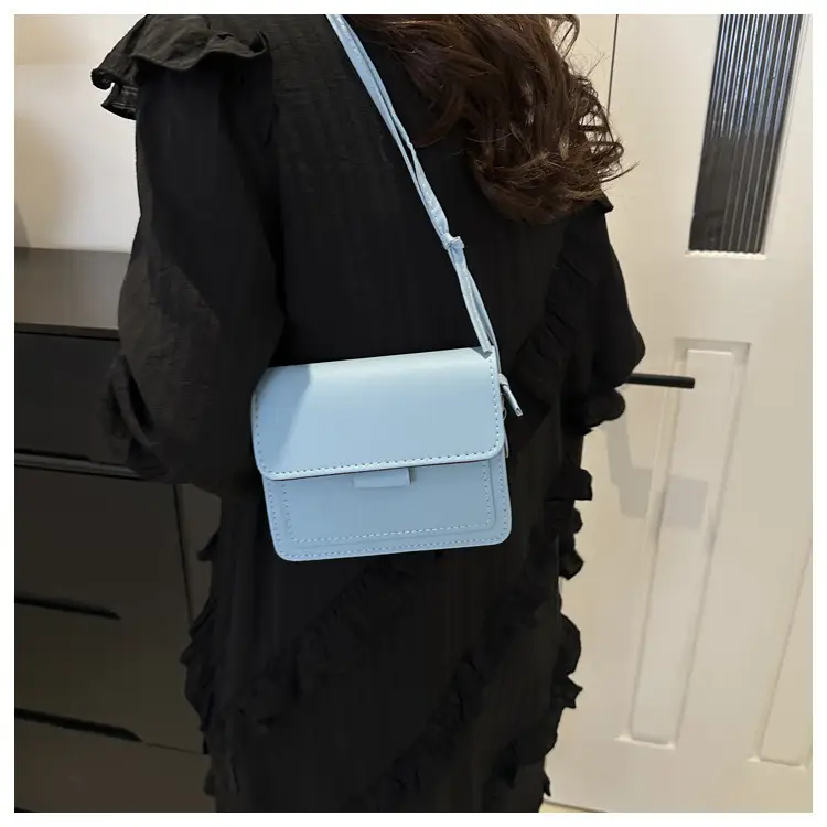 Green Crossbody Phone Bag for Women — feature 26