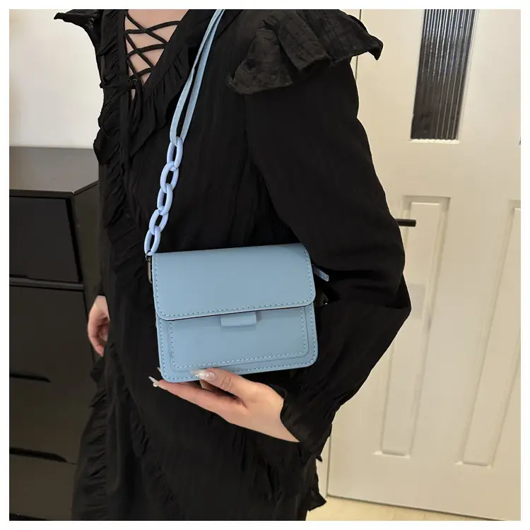 Green Crossbody Phone Bag for Women — feature 27