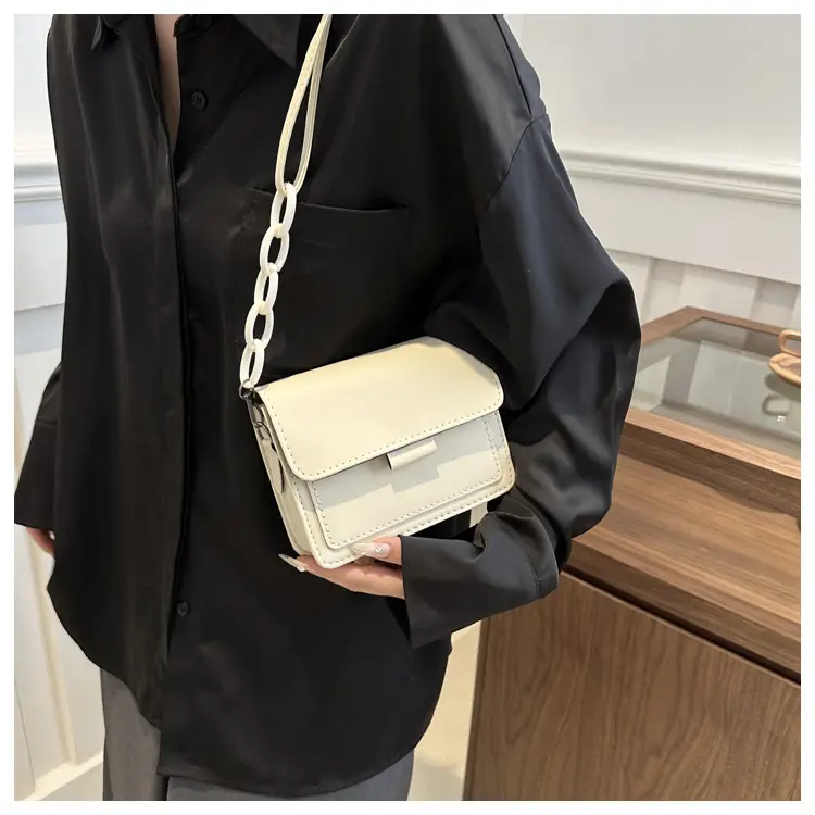 Green Crossbody Phone Bag for Women — feature 9