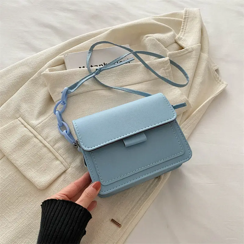 Green Crossbody Phone Bag for Women - Image 2