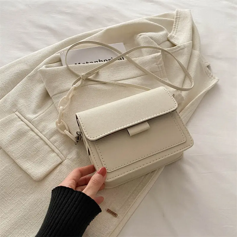 Green Crossbody Phone Bag for Women - Image 6