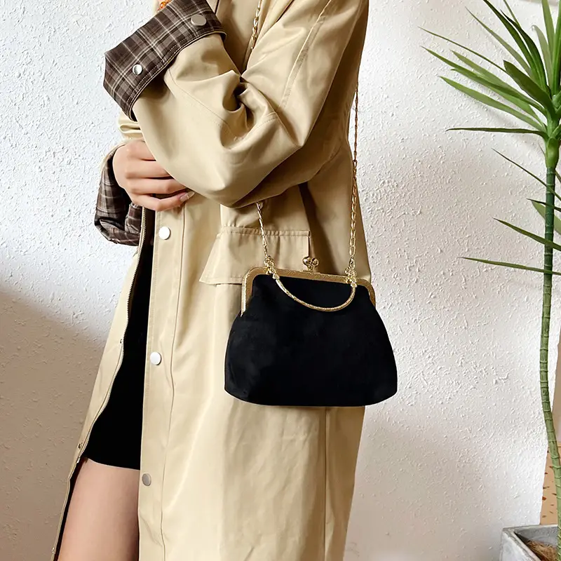 Black Textured Leather Handbag with Gold Chain & Leopard Print