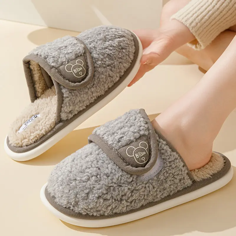 Mao Mao slippers women's outdoor wear autumn and winter new indoor home thick bottom step excrement feeling fleece-lined warm non-slip cotton slippers