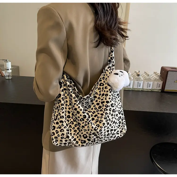 Leopard Print Crossbody Bag for Women 2024 — feature 21