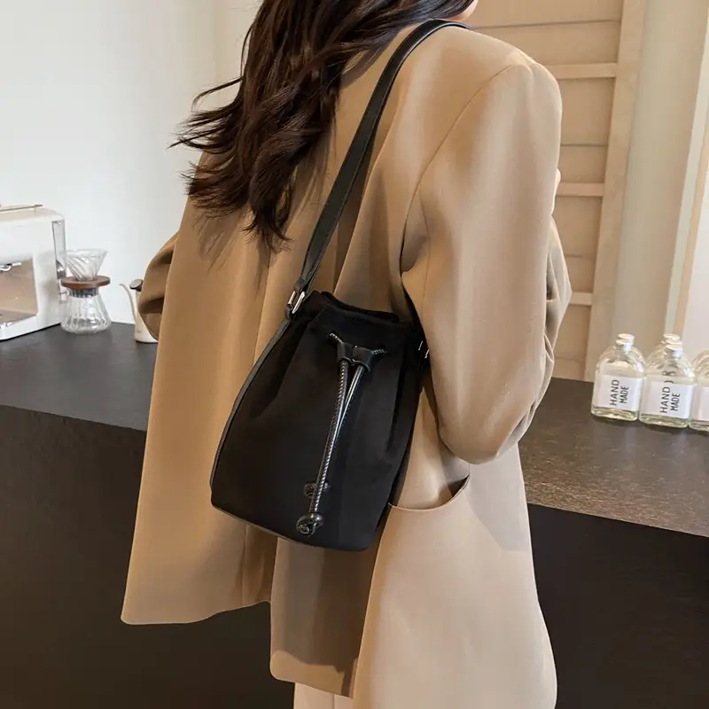 2024 Winter Suede Retro Bucket Bag with Crossbody Strap - Image 6
