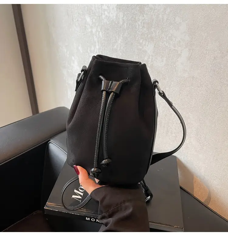 2024 Winter Suede Retro Bucket Bag with Crossbody Strap — feature 9