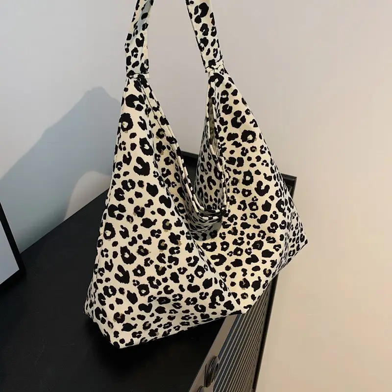 Leopard Print Women's Large Capacity Shoulder Bag 2026 - Image 5