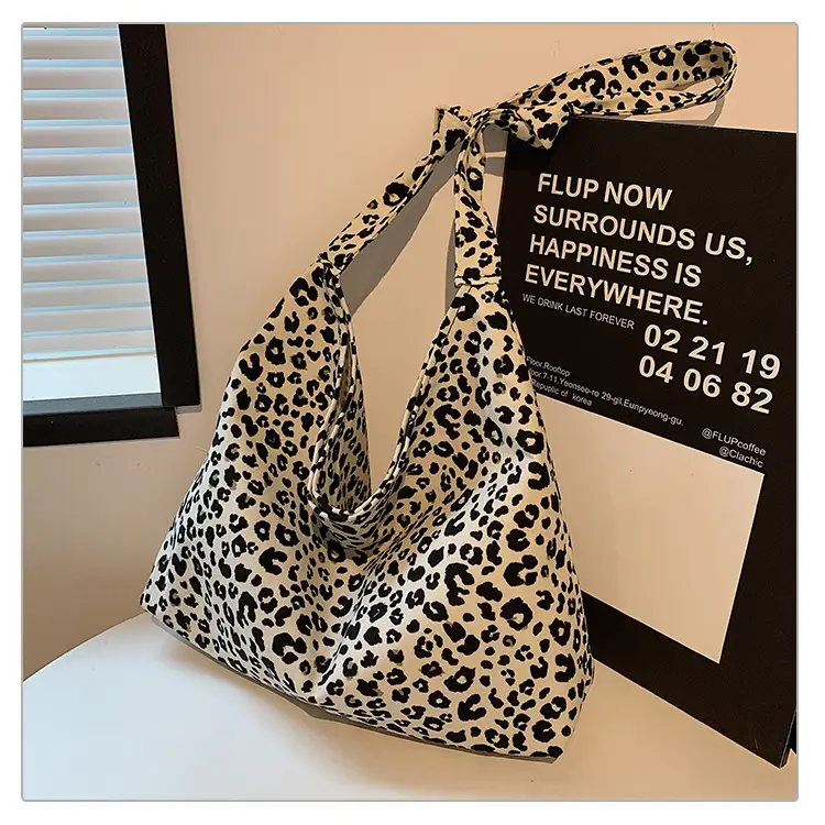 Leopard Print Women's Large Capacity Shoulder Bag 2026 — feature 47