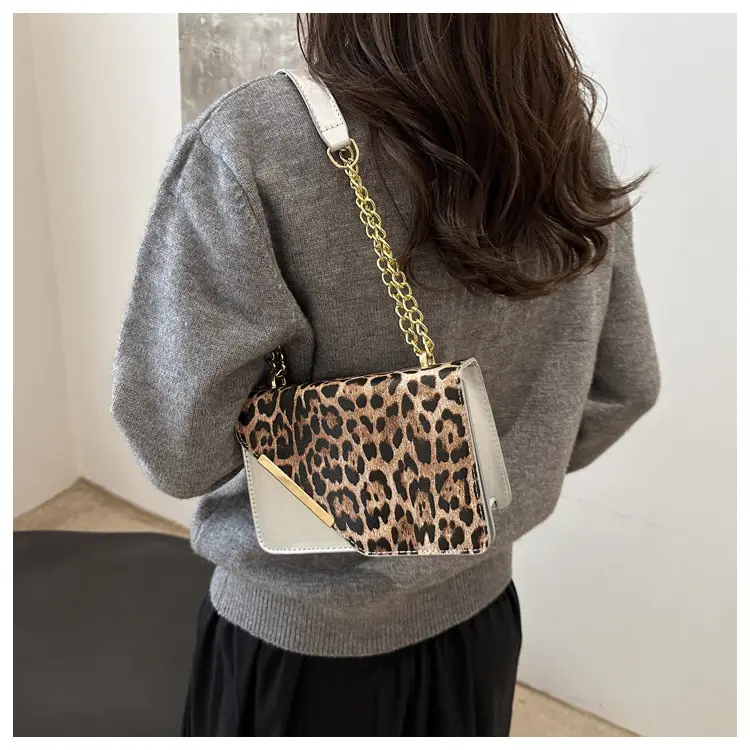 Leopard Print Chain Crossbody Bag for Women — feature 12