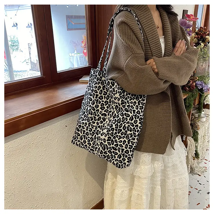 Leopard Print Women Large Tote Bag 2024 — feature 11