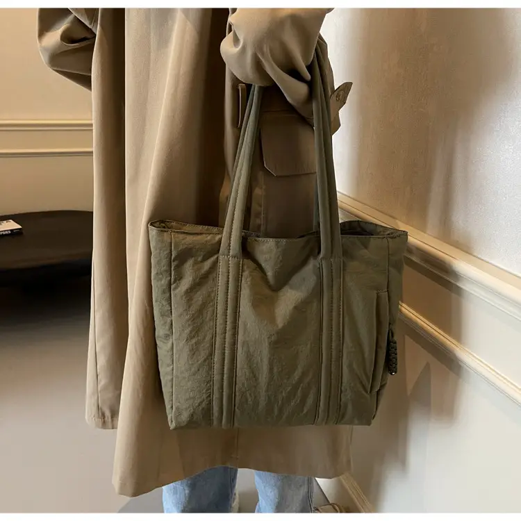 Multi-Pocket Zipper Commuter Tote Bag Beige Thick Nylon — feature 9