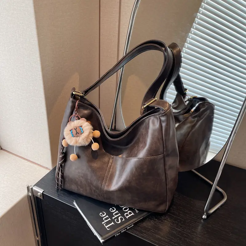 Women's Retro Brown Tote Bag with Crossbody Strap - Image 3