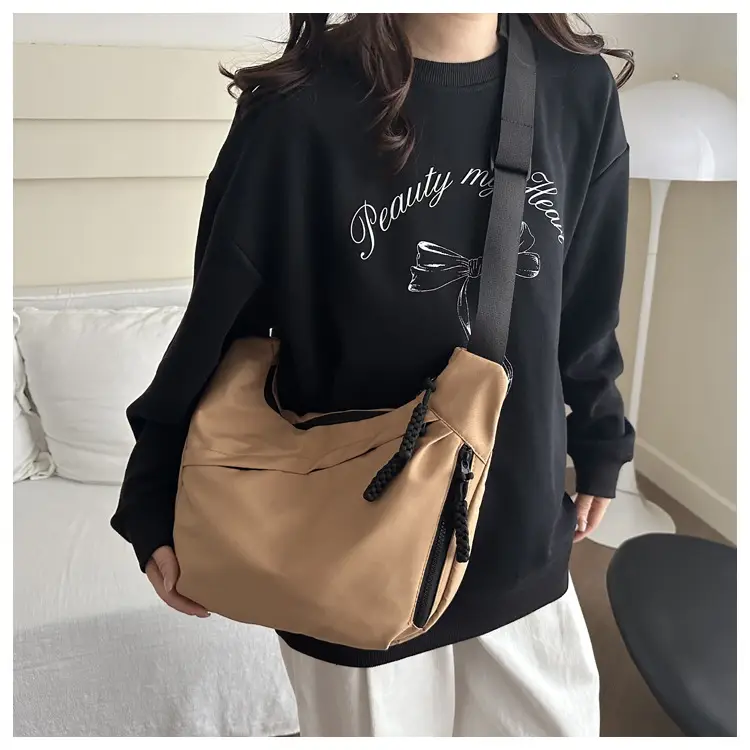 Fashionable Shoulder Crossbody Bag Women 2024 Winter New — feature 15