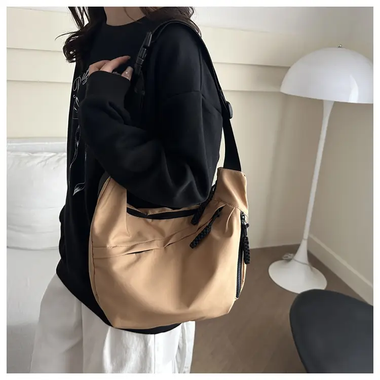Fashionable Shoulder Crossbody Bag Women 2024 Winter New — feature 16