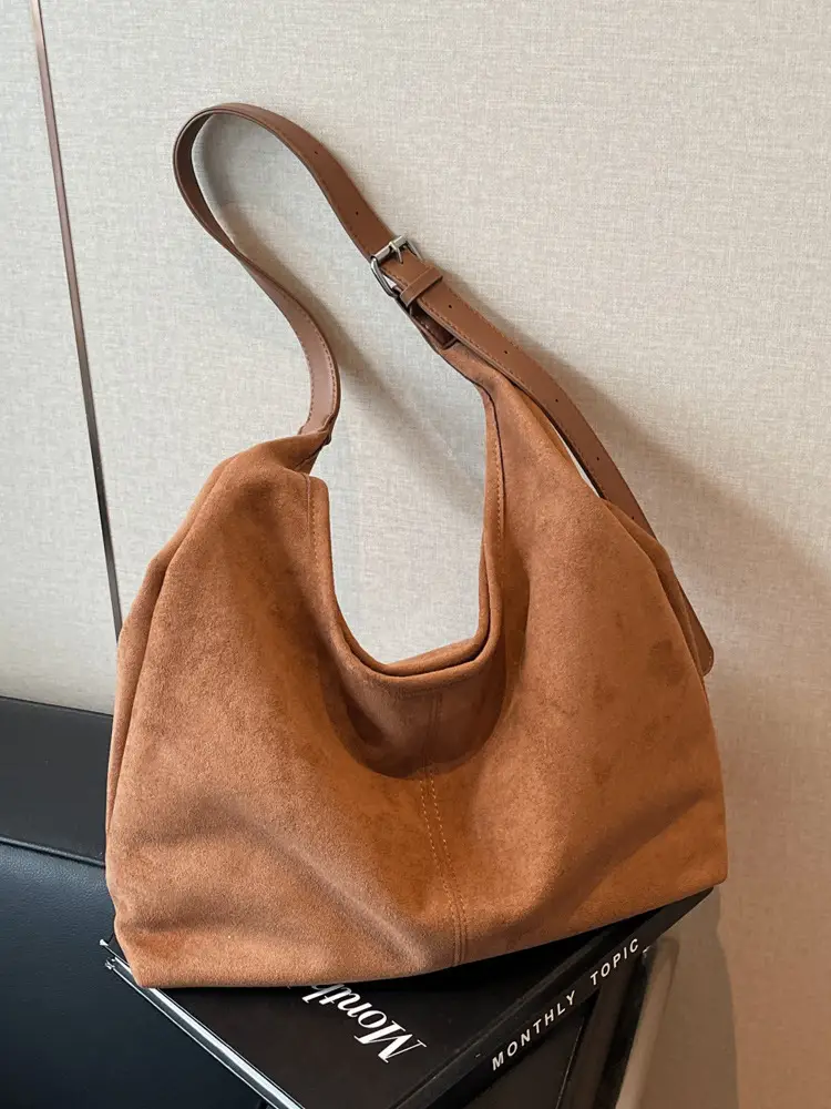 2025 Velvet Shoulder Bag Large Capacity Textured Commuter Tote - Image 6