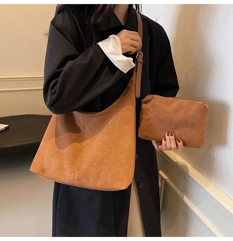 2025 Velvet Shoulder Bag Large Capacity Textured Commuter Tote — feature 8