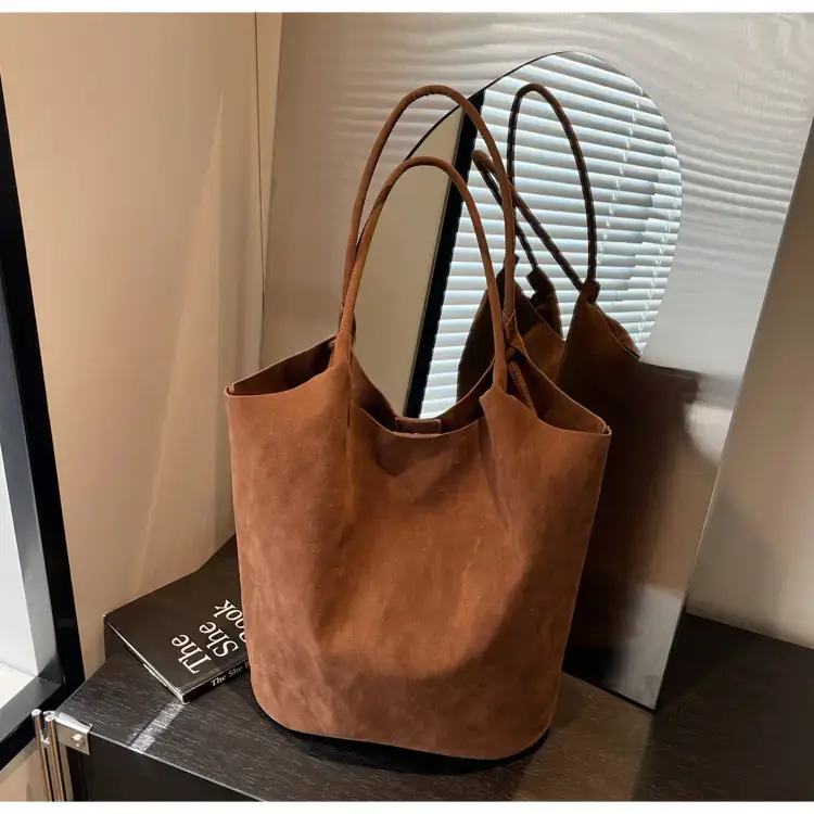 Women's Brown Suede Shoulder Bag Large Capacity 2024 — feature 13