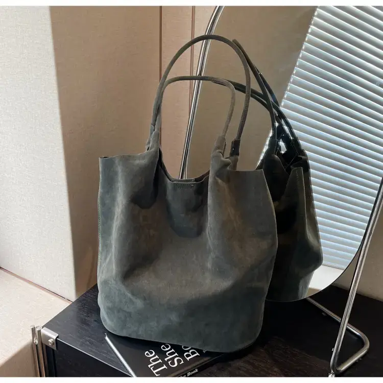 Women's Brown Suede Shoulder Bag Large Capacity 2024 — feature 17