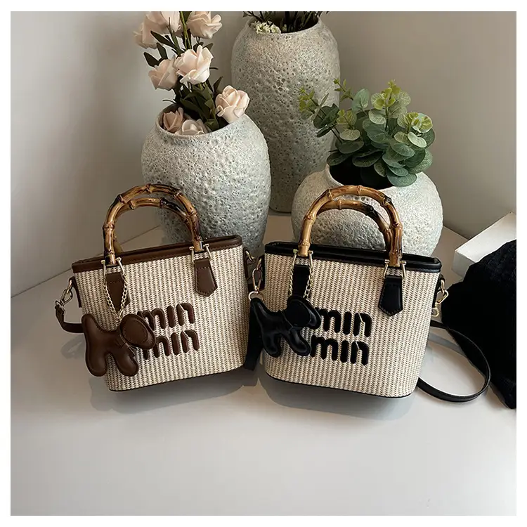 Women's Woven Handbag with Cat Design 2024 — feature 1